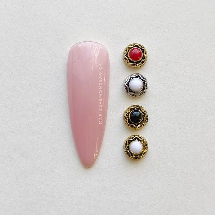 Petit bouclier - Type 4 (argent et blanc)