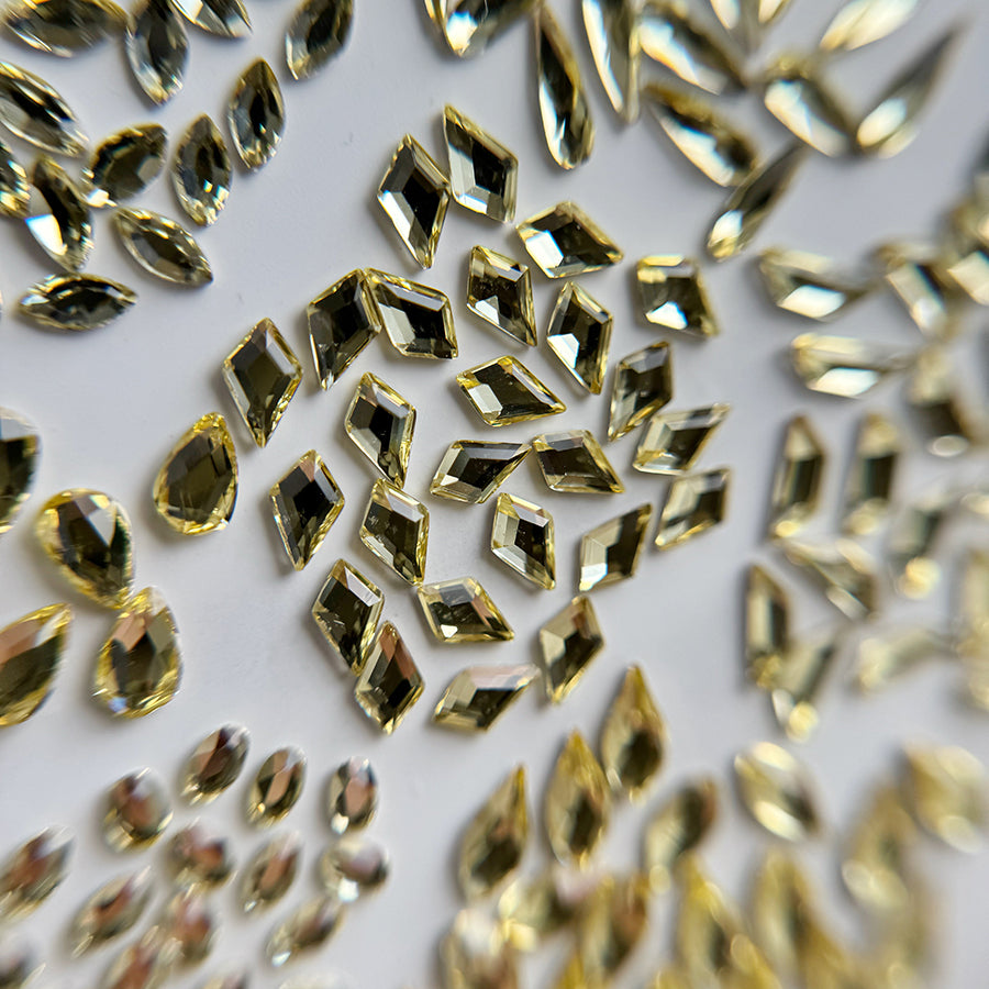 Diamants formes- Yuzu - Mini losange asymétrique