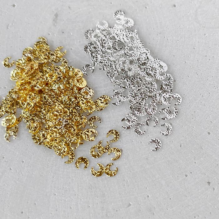 Bijoux métal - Lune plane ciselée - Or