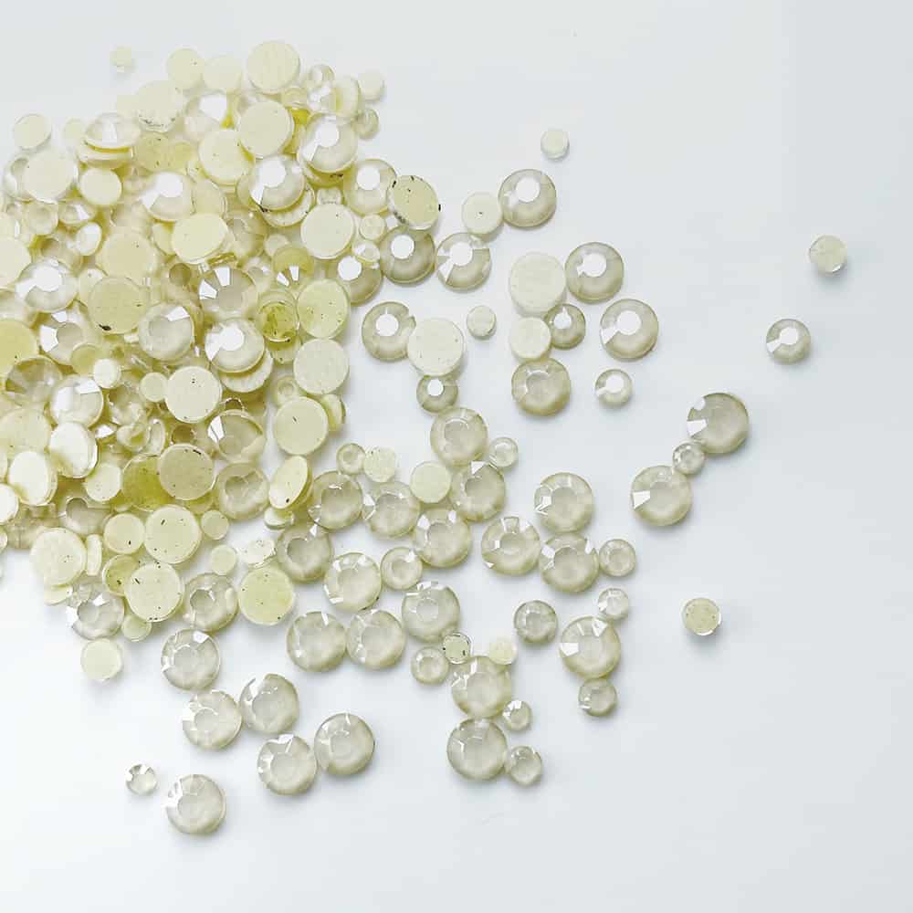 Diamants ronds à dos plat - Latté éclatant