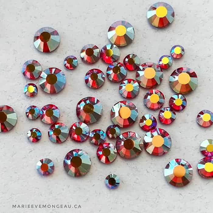 Diamants ronds à dos plat - Rouge éclaté